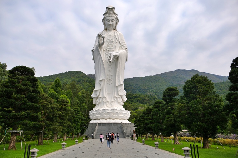  พระโพธิสัตว์กวนอิม เจ้าแม่กวนอิม 